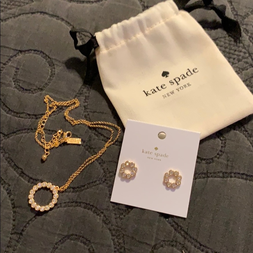 Gorgeous Kate Earrings and Necklace